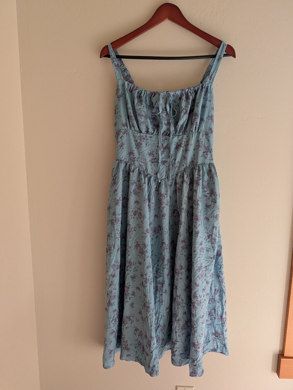 Scarlett Darkness Milkmaid Pin Up Smocked Blue Floral Sundress Medium